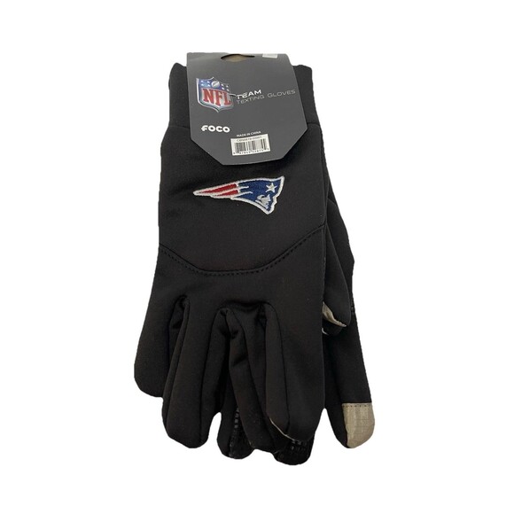 NFL Patriots Football Black Texting Gloves NEW Mens Small Women's Medium - Picture 1 of 5